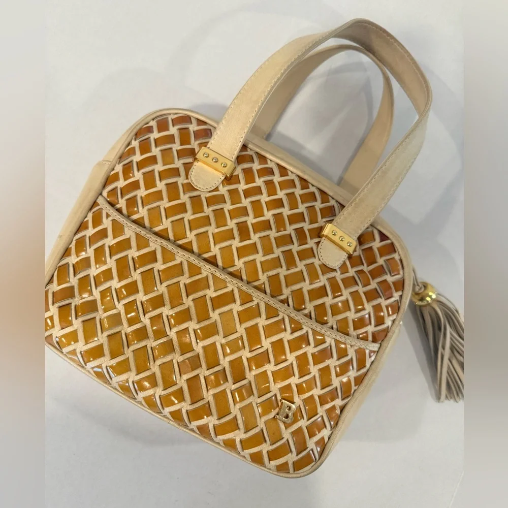 Bally Vintage Tan and Cream Woven Leather Bag - Picture 2 of 14